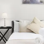 Two Beds Water&Bridge View 9Th Lv Masterpiece Holi