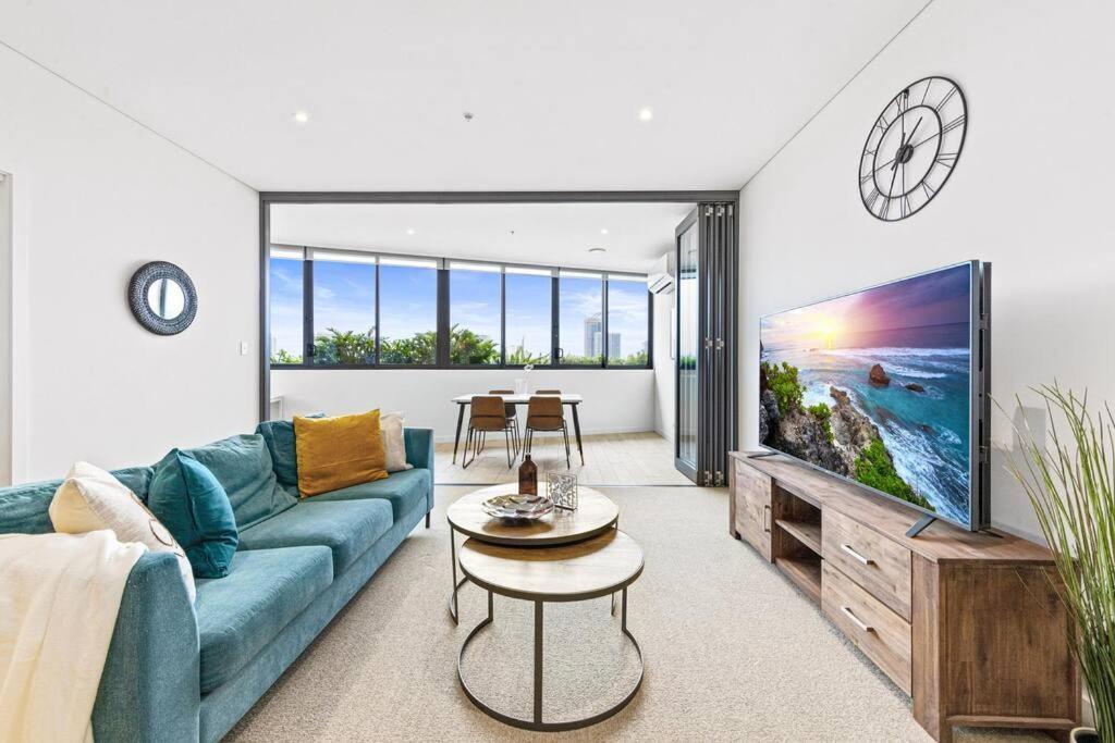 Apartment Two Beds Water&bridge View 9th Lv Masterpiece Holi *